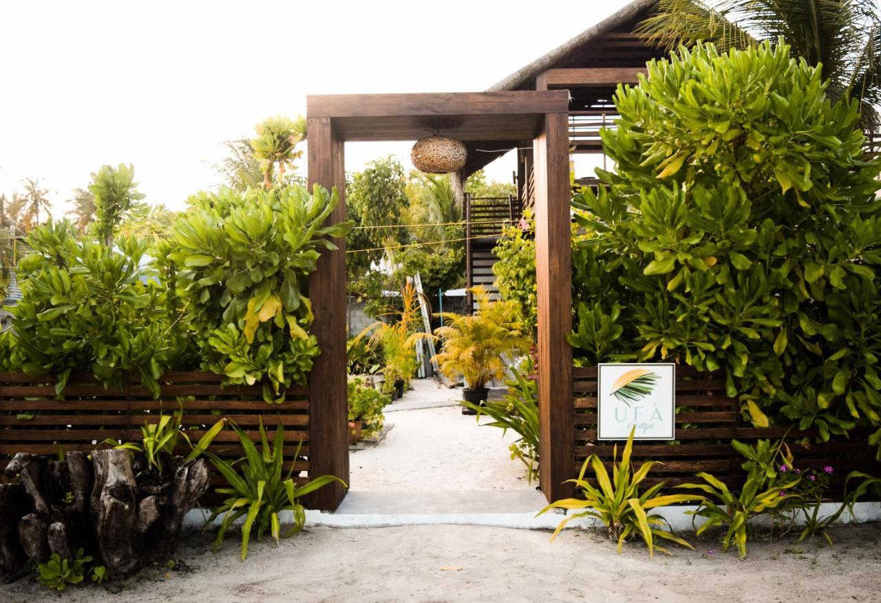 Hotel Ufa Escape Dhigurah  Exterior foto
