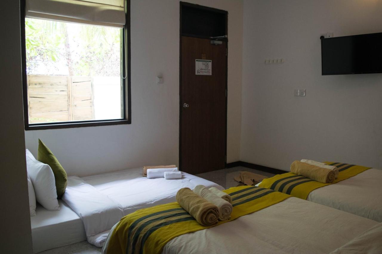 Hotel Ufa Escape Dhigurah  Exterior foto